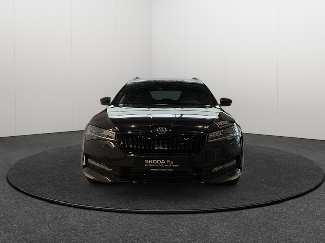 Skoda Superb 2.0 TDI Combi Sportline