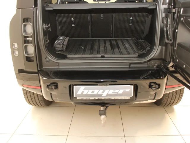 Land Rover Defender 110 D300
