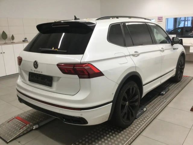 Volkswagen Tiguan 4Motion Allspace R-Line