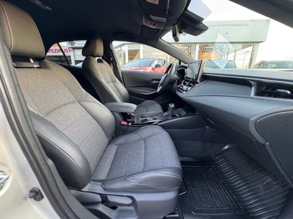 Toyota Corolla 5-deurs Style Technik