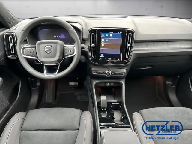 Volvo XC40 AWD Plus Recharge Twin Engine