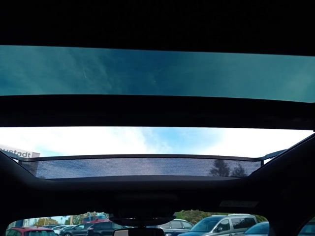 Ford Kuga Plug in Hybrid ST Line X