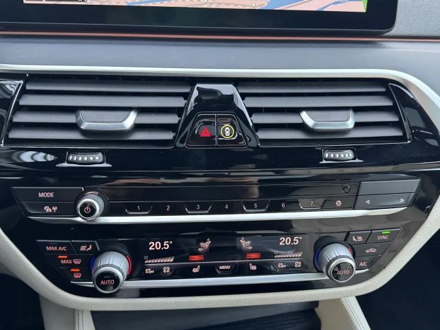 BMW 530 530d M-Sport Touring