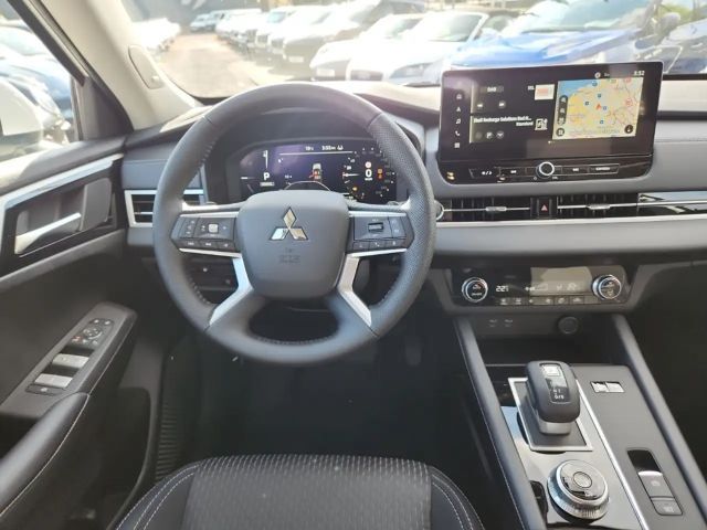 Mitsubishi Outlander 4WD