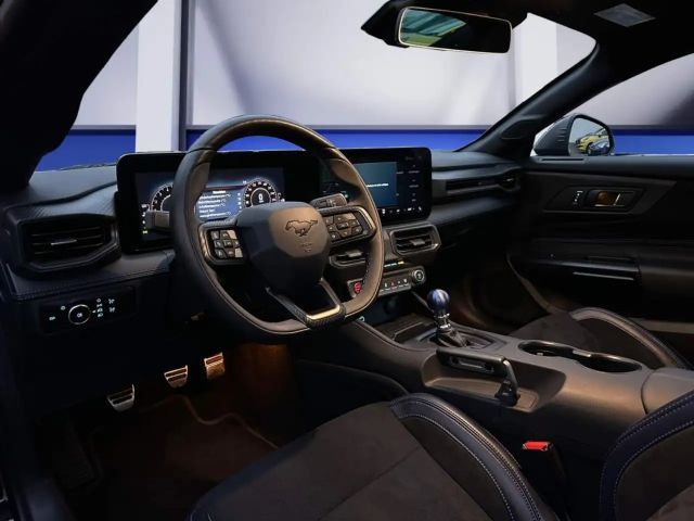 Ford Mustang Fastback GT 5.0 V8