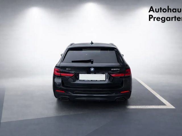 BMW 530 530e Touring xDrive
