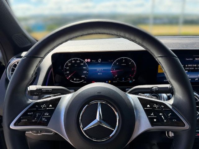 Mercedes-Benz GLB 220 4MATIC GLB 220 d