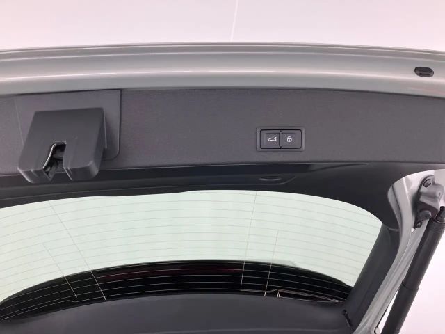 Audi Q2 30 TFSI S-Line