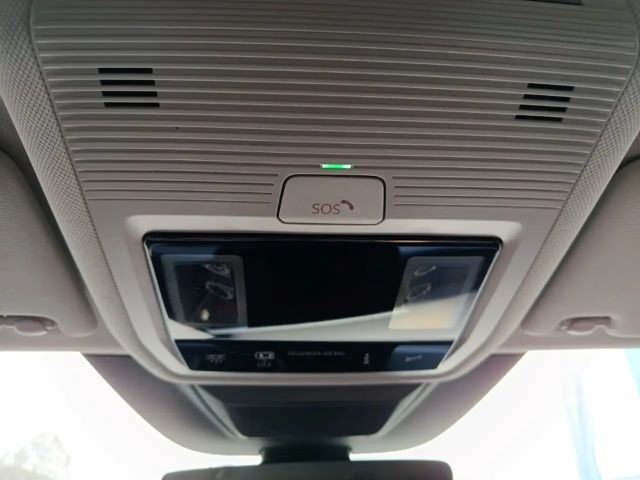 Volkswagen Golf 1.5 TSI Golf VIII