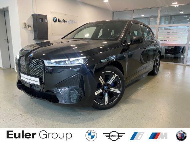 BMW iX xDrive50