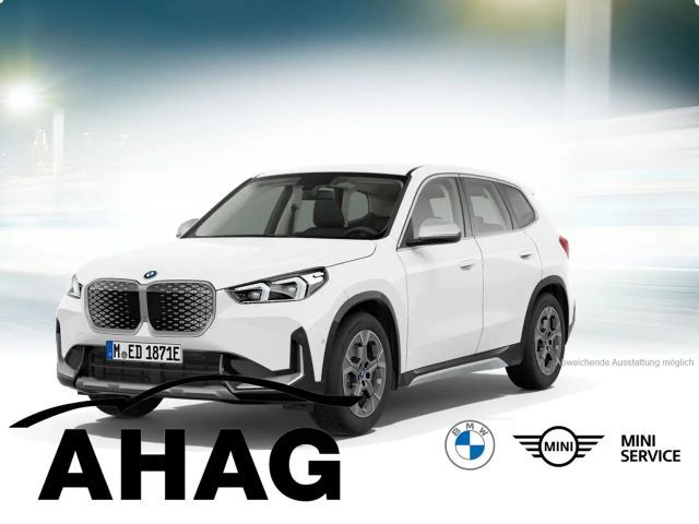 BMW iX1 xDrive30