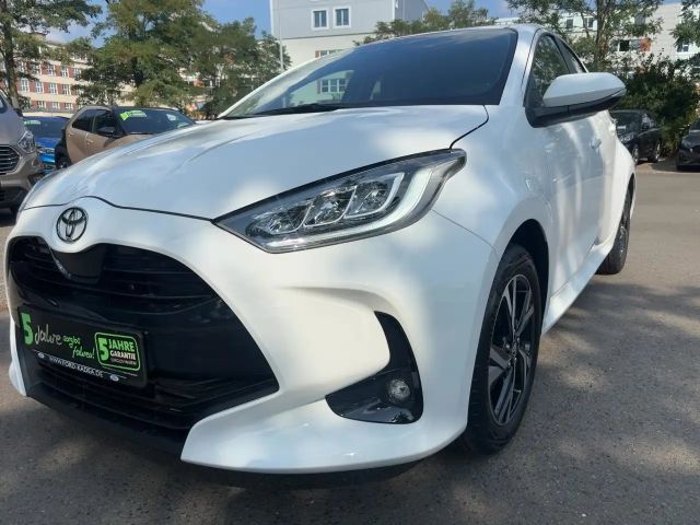 Toyota Yaris Hatchback