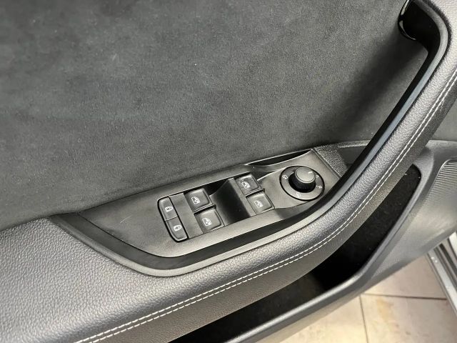 Skoda Superb 2.0 TDI 4x4 Combi Sportline