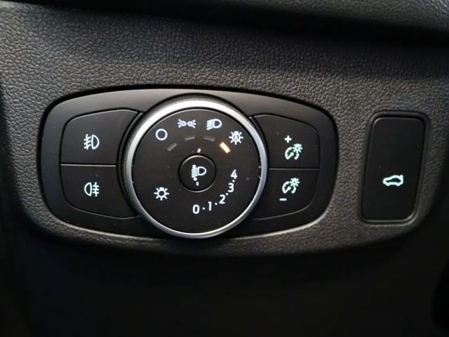 Ford Focus Titanium Wagon