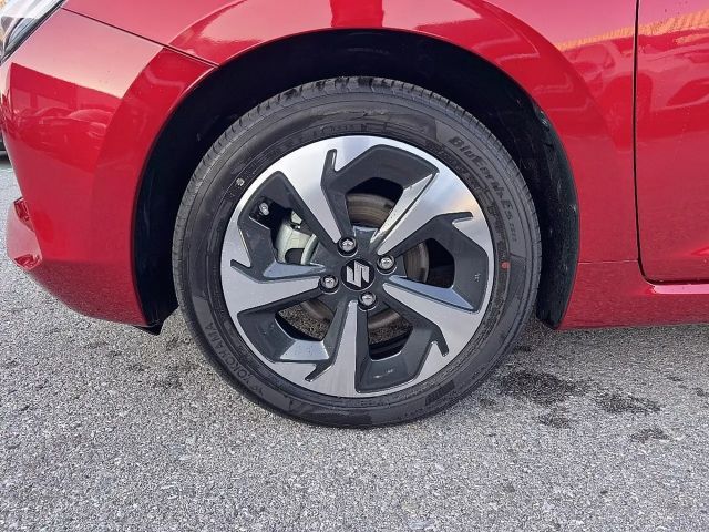 Suzuki Swift Flash Hybrid