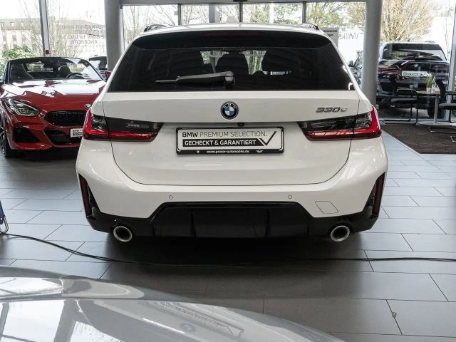 BMW 330 330e M-Sport