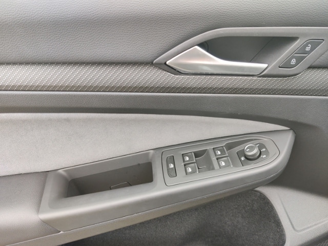 Volkswagen Golf 2.0 TSI Golf VIII