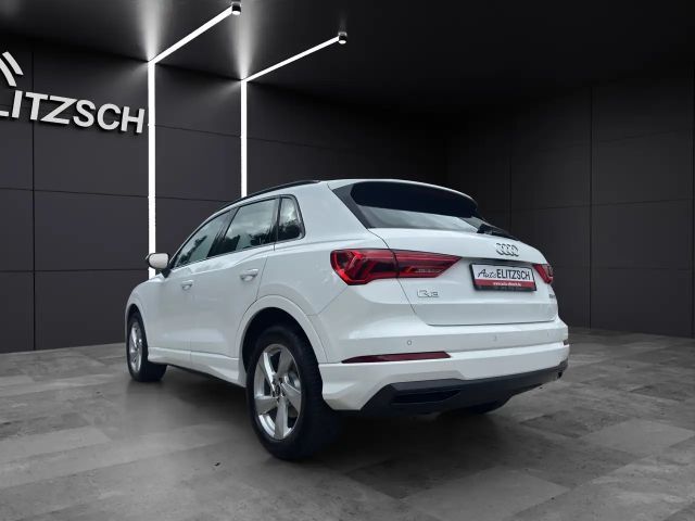 Audi Q3 35 TDI S-Tronic