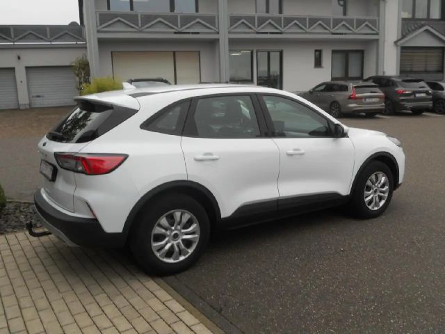Ford Kuga Cool & Connect