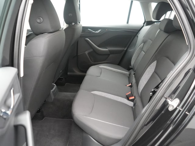 Skoda Scala Scala Essence  DSG LED KLIMA SHZ PORT NAVI