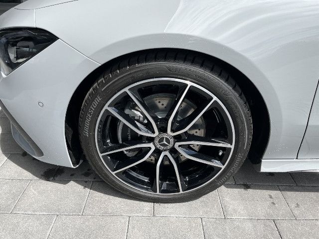 Mercedes-Benz CLA 200 Shooting Brake