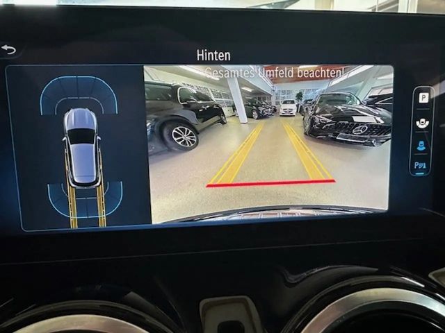 Mercedes-Benz GLA 200 Modelljahr2025+Night+Fondsitze verstellbar+AHK+DIS