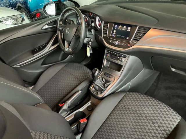 Opel Astra 1.2 Turbo