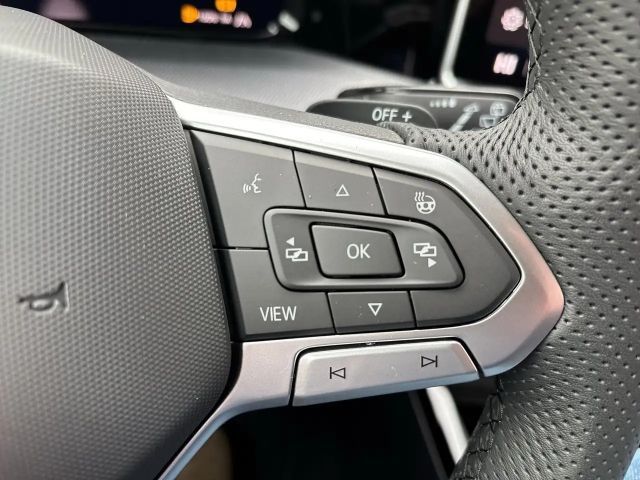 Volkswagen Golf DSG Sport