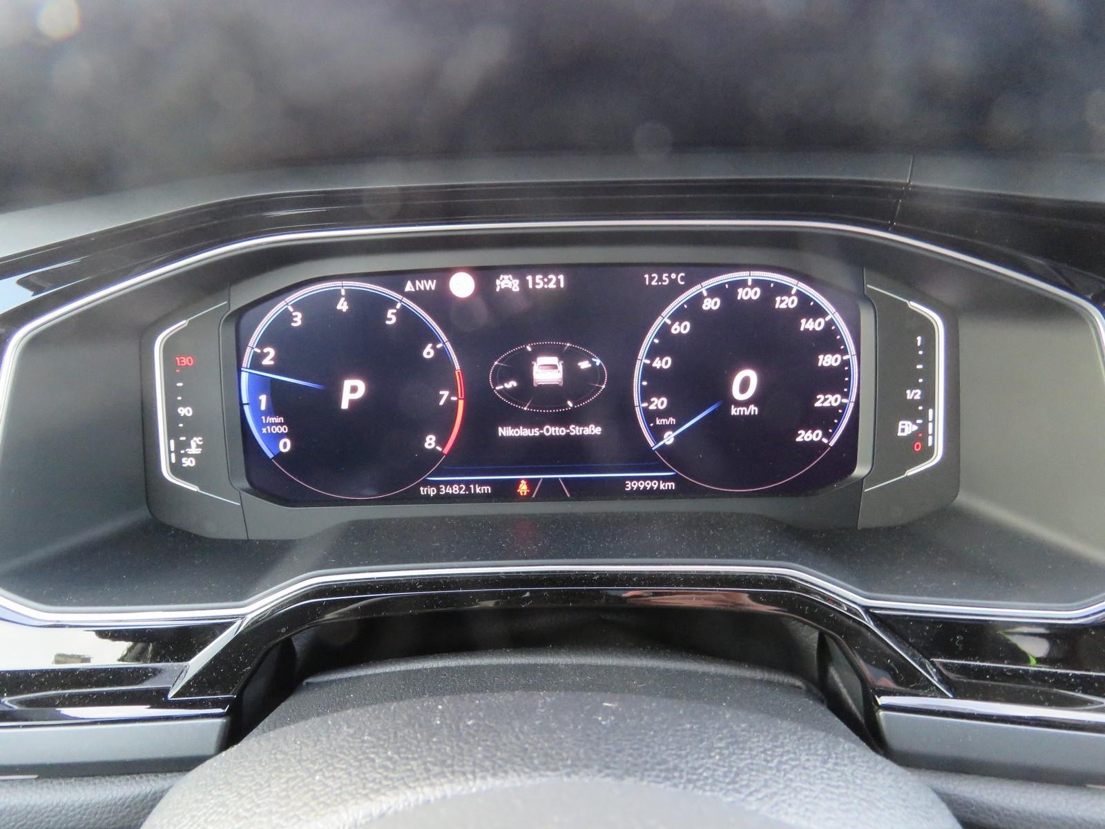 Volkswagen Taigo IQ.Drive R-Line Style