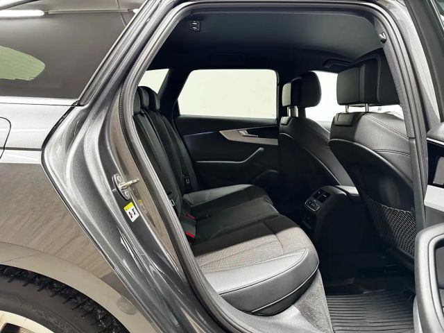 Audi A4 40 TFSI Avant Quattro S-Tronic