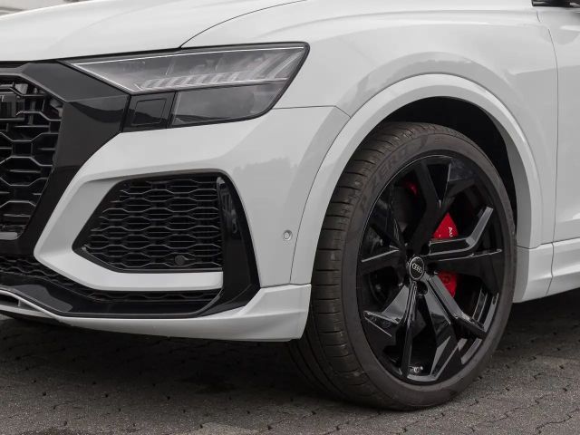 Audi RS Q8 Quattro