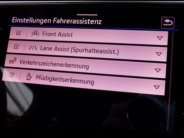 Volkswagen T-Roc 1.5 TSI / BLACK STYLE+BEATS AUDIO