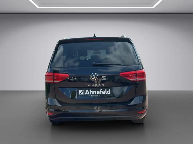 Volkswagen Touran 1.5 TSI DSG
