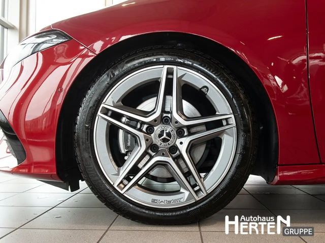 Mercedes-Benz A 200 AMG Line