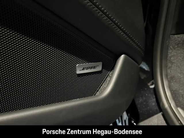 Porsche 992 Carrera Coupé