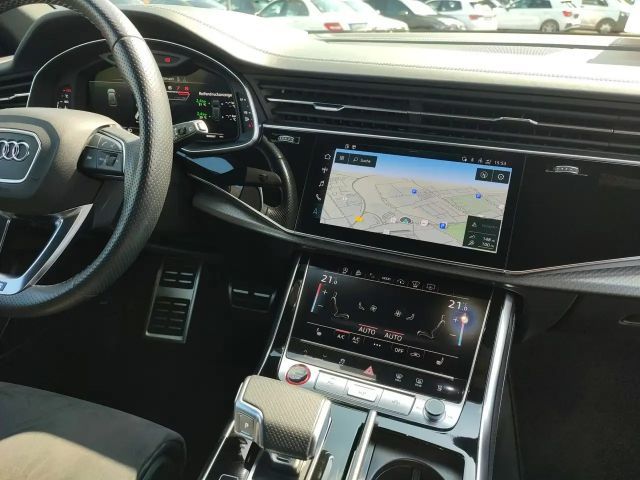 Audi RS Q8 *Navi*Matrix*Alu*AHK*B&O*HUD*PDC*Virtual Co