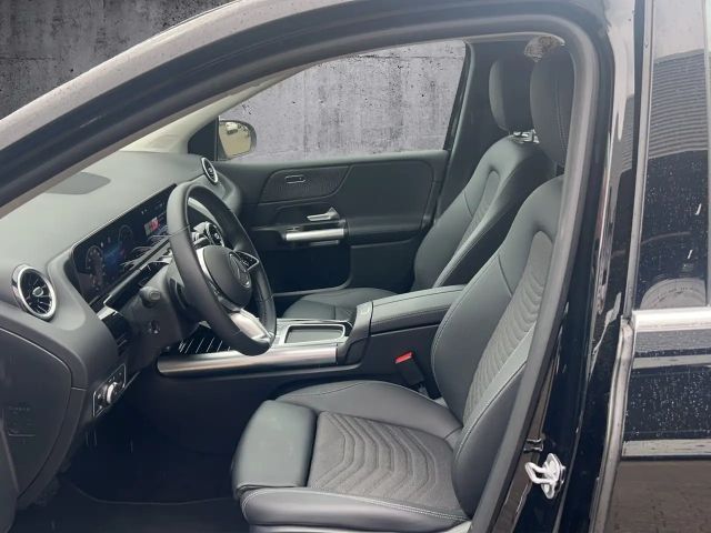 Mercedes-Benz B 180 Progressive