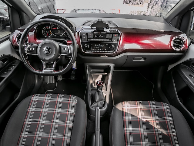 Volkswagen up! 1.0 TSI GTI