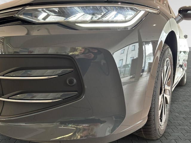 Volkswagen Golf 1.5 TSI Golf VIII