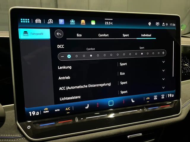 Volkswagen Passat R-Line Style Variant