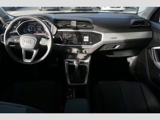 Audi Q3 35 TFSI S-Tronic