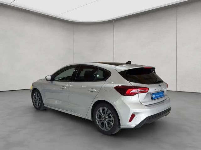 Ford Focus EcoBoost ST Line