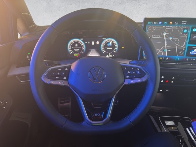 Volkswagen Golf 1.5 eTSI Style