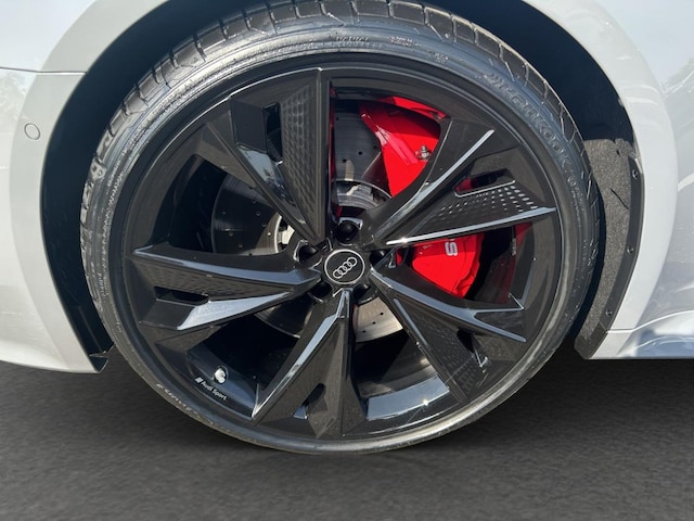 Audi RS6 Avant Quattro