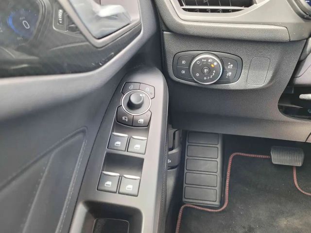 Ford Focus ST Line Wagon