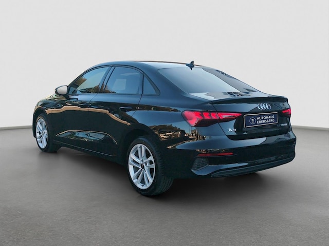 Audi A3 30 TDI S-Tronic Sedan