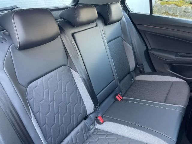 Volkswagen Golf 2.0 TDI DSG Golf VIII