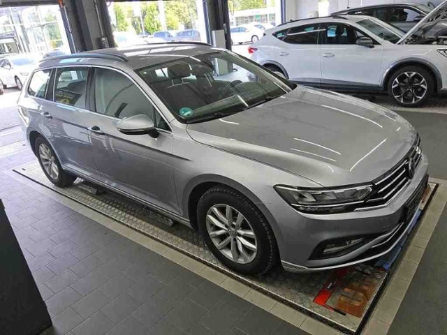Volkswagen Passat 1.5 TSI Variant