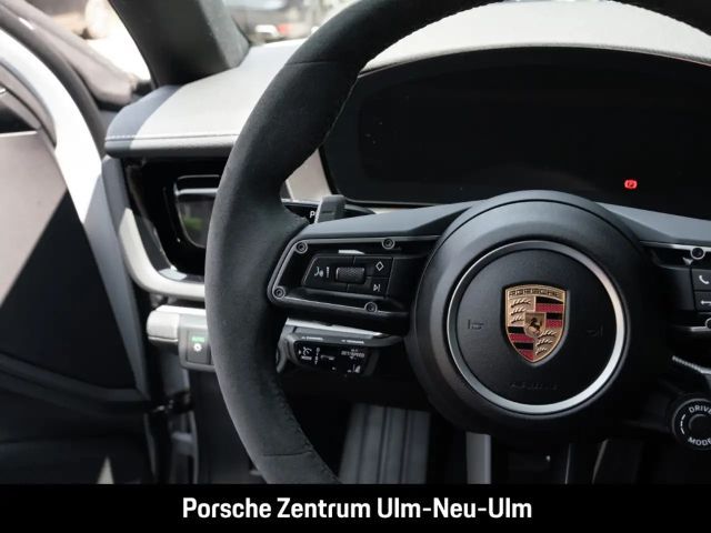 Porsche Panamera 4 E-Hybrid