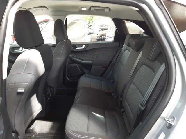 Ford Kuga Cool & Connect